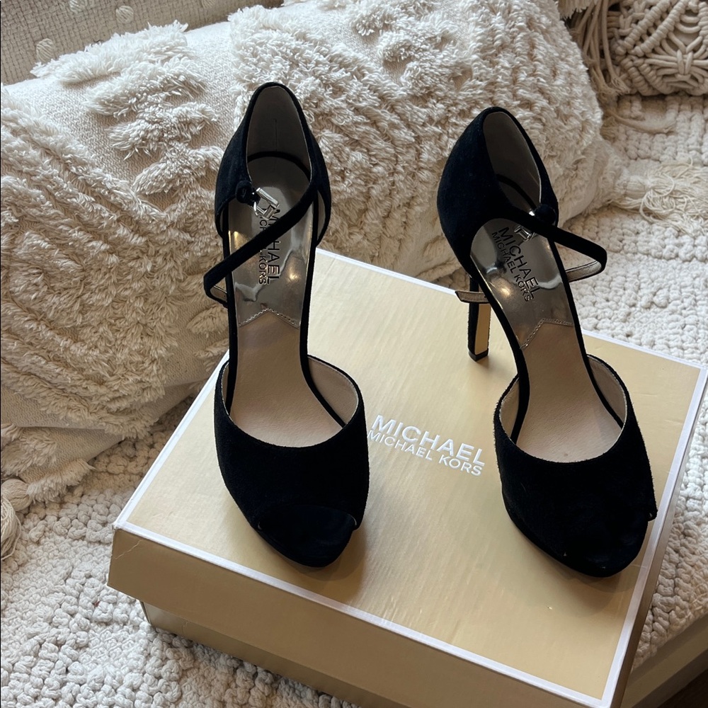 Michael Kors Black Peep-Toe Heels - Picture 1 of 7